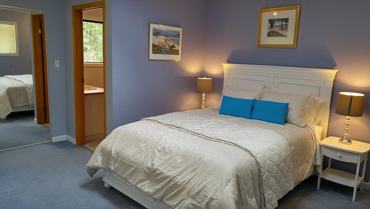 Sunshine Coast Treetop B&B Sechelt Eksteriør bilde