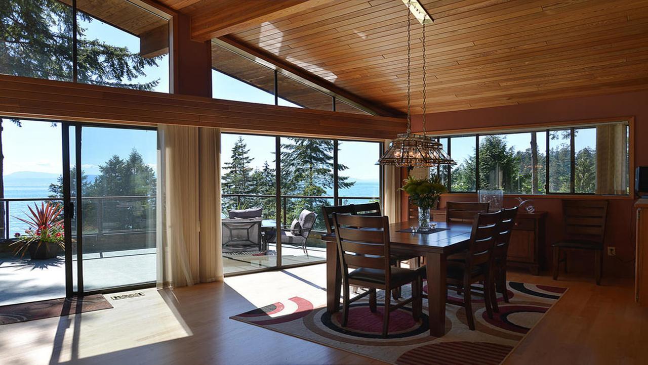 Sunshine Coast Treetop B&B Sechelt Eksteriør bilde